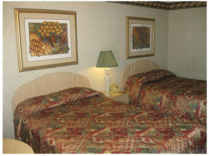 Scottish Inn Augusta Room photo